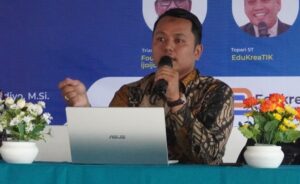 Dr Muh Rizki SH MH Webinar Nasional