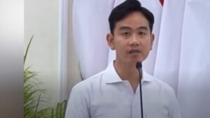 Jika Gugatan Denny Indrayana Dikabulkan MK, Apa yang Terjadi pada Gibran - www.swarnaberita.com