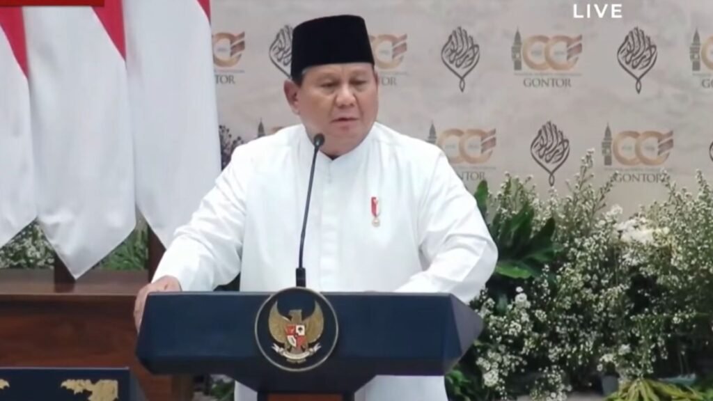 Prabowo Puji Gaya Pidato Pimpinan Gontor Singkat, Modern, dan Efisien- www.swarnaberita.com