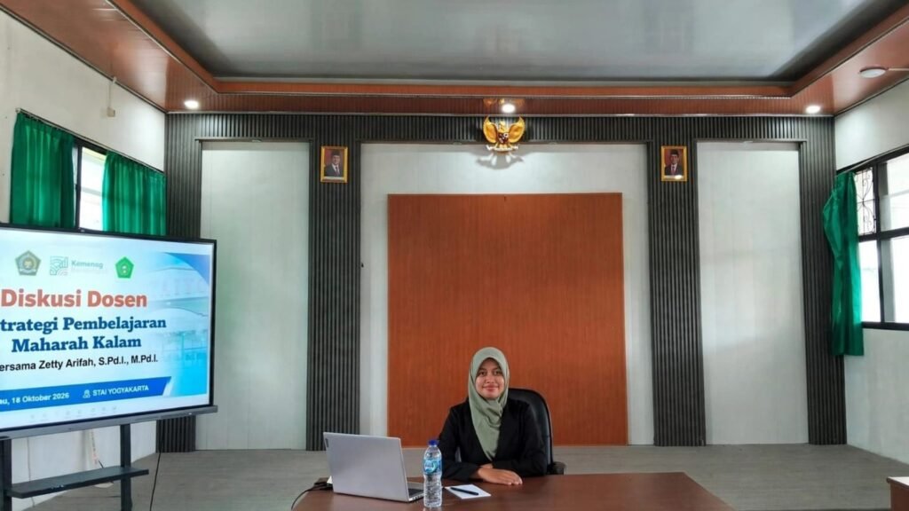 Dosen STAI Yogyakarta Zetty Arifah, Paparkan Strategi Pembelajaran Maharah Kalam dalam Diskusi Terbatas bersama Dosen - www.swarnaberita.com